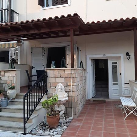 Limnaria Deluxe Maisonette Paphos Extérieur photo