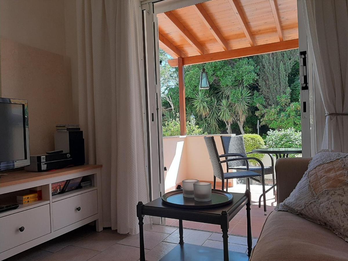 Limnaria Deluxe Maisonette Paphos Extérieur photo