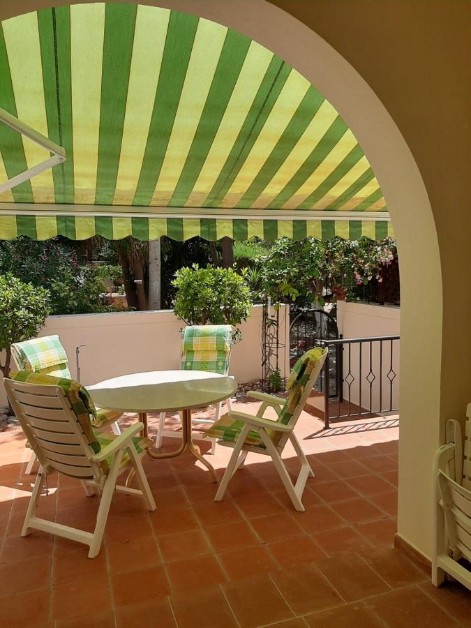 Limnaria Deluxe Maisonette Paphos Extérieur photo