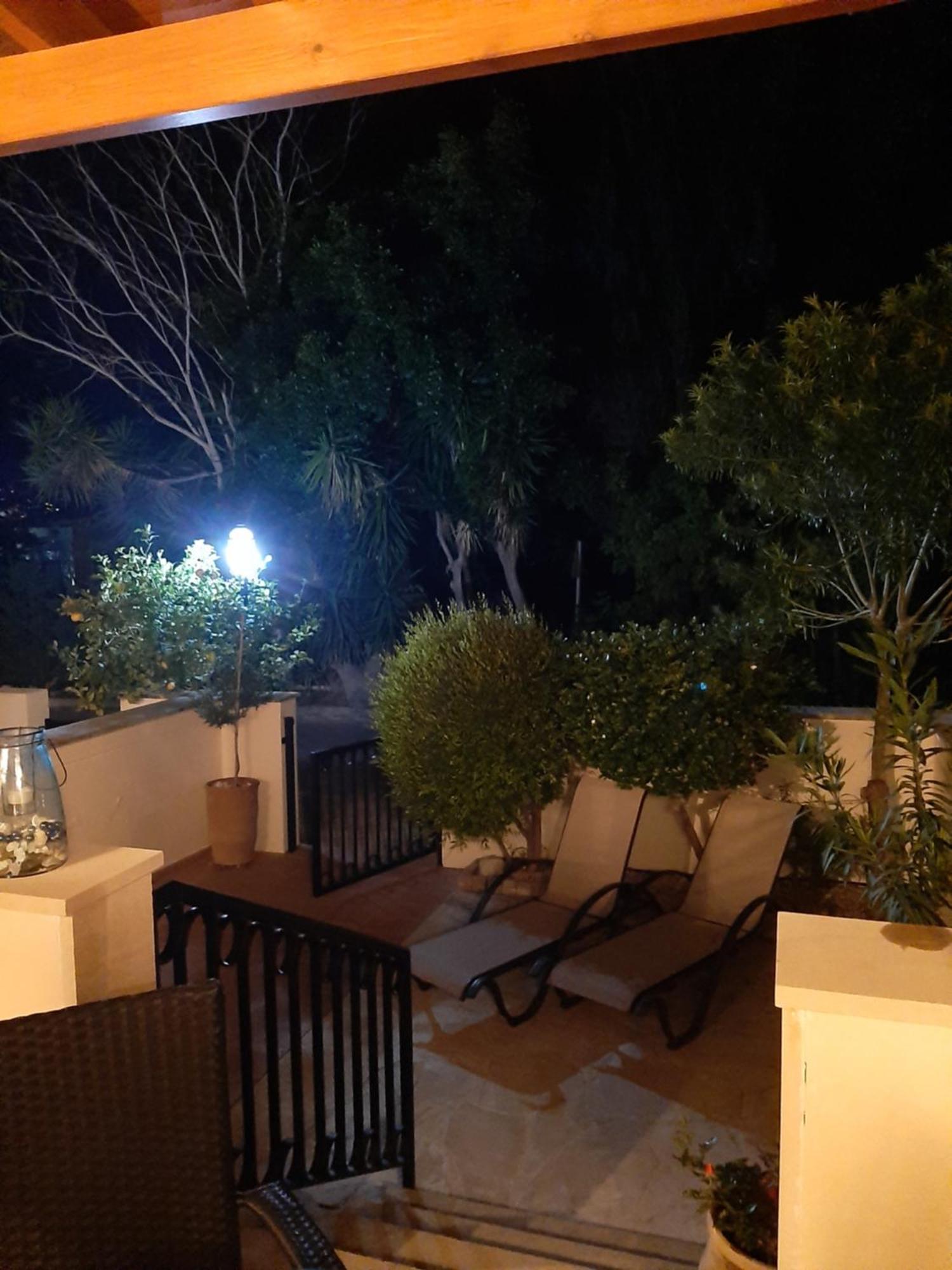 Limnaria Deluxe Maisonette Paphos Extérieur photo